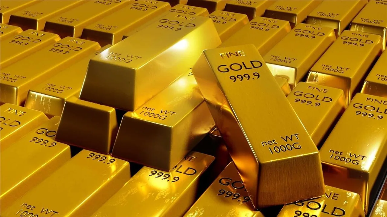 "عيار 21 رايح على فين؟؟".. سعر الذهب اليوم الاربعاء 4/2/2026 في الصاغة وعيار 24 يكسر الرقم القياسي!